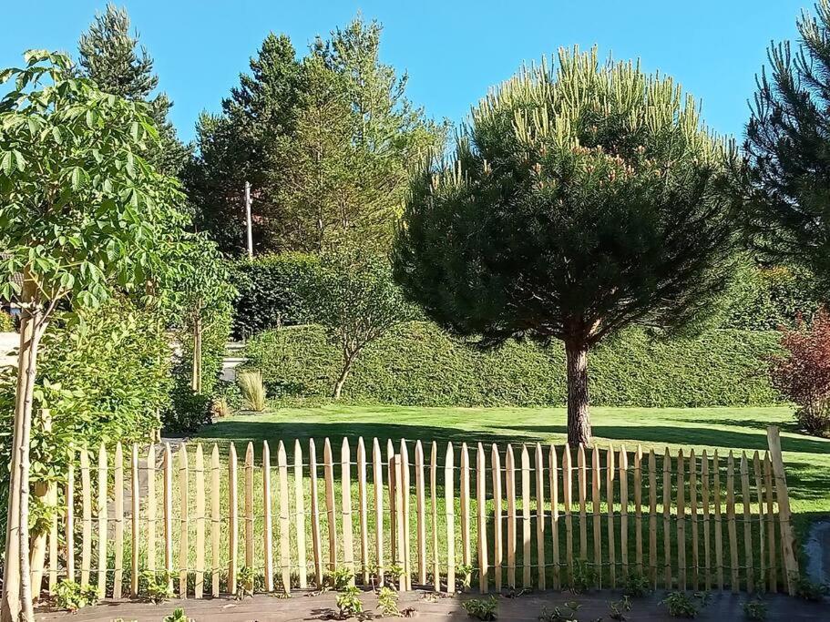 Le Clos Des Marronniers Ecques Exterior foto